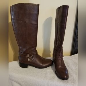 Women's boots